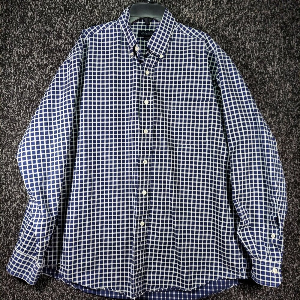 Brooks Brothers Men Plaid Shirt woven in Italy cotton Large